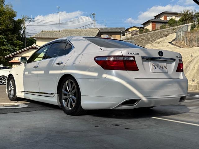 ご来店の際は便利でお得な来店予約機能をご利用ください♪来店予約機能をご利用の上、ご成約頂きますと【ＱＵＯカード１０，０００円分】さらに【ガソリン満タン納車】をプレゼントさせて頂きます☆