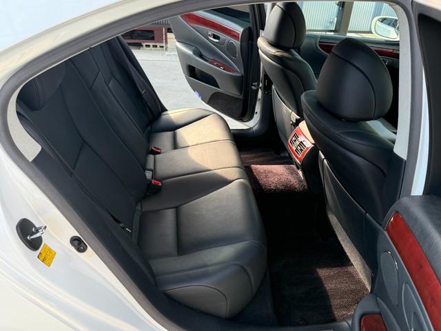 ご来店の際は便利でお得な来店予約機能をご利用ください♪来店予約機能をご利用の上、ご成約頂きますと【ＱＵＯカード１０，０００円分】さらに【ガソリン満タン納車】をプレゼントさせて頂きます☆