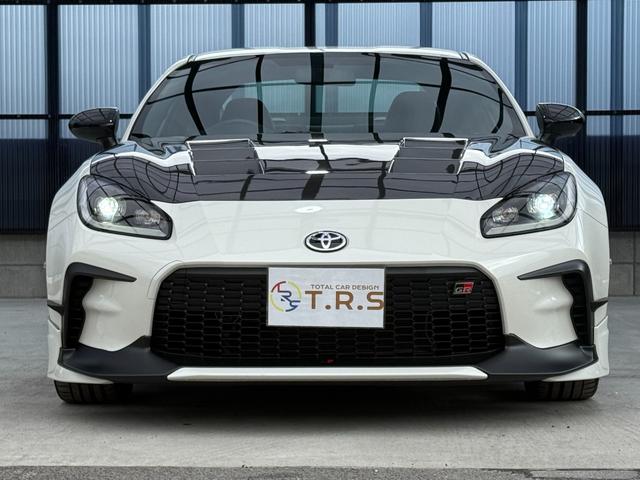 ＧＲ８６ ＲＺ　全国対応２年走行無制限保証　ＧＲフルエアロ　カーボンダクトボンネット　ＴＲＤマフラー　９インチナビ　Ｂｌｕｅｔｏｏｔｈ接続　バックカメラ　フルセグ　シートヒーター　ＥＴＣ　ハーフレザーシート　禁煙車（59枚目）