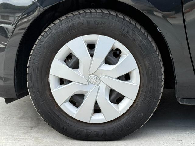 ヴィッツ １．３Ｆ　ＬＥＤエディション　全国対応２年保証　新車ワンオーナー　禁煙車　Ｂｌｕｅｔｏｏｔｈ接続　バックカメラ　ＳＤナビ地デジ　スマートキー２個　ＥＴＣ　点検整備記録簿　ＬＥＤヘッドライト　アイドリングストップ　レーンアシスト（12枚目）
