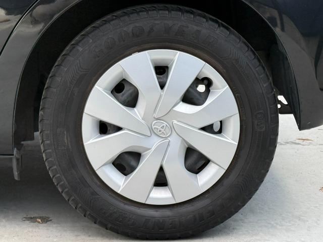 ヴィッツ １．３Ｆ　ＬＥＤエディション　全国対応２年保証　新車ワンオーナー　禁煙車　Ｂｌｕｅｔｏｏｔｈ接続　バックカメラ　ＳＤナビ地デジ　スマートキー２個　ＥＴＣ　点検整備記録簿　ＬＥＤヘッドライト　アイドリングストップ　レーンアシスト（14枚目）