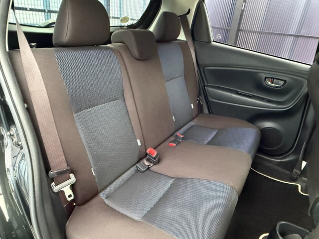 ヴィッツ １．３Ｆ　ＬＥＤエディション　全国対応２年保証　新車ワンオーナー　禁煙車　Ｂｌｕｅｔｏｏｔｈ接続　バックカメラ　ＳＤナビ地デジ　スマートキー２個　ＥＴＣ　点検整備記録簿　ＬＥＤヘッドライト　アイドリングストップ　レーンアシスト（33枚目）