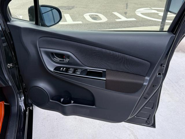 ヴィッツ １．３Ｆ　ＬＥＤエディション　全国対応２年保証　新車ワンオーナー　禁煙車　Ｂｌｕｅｔｏｏｔｈ接続　バックカメラ　ＳＤナビ地デジ　スマートキー２個　ＥＴＣ　点検整備記録簿　ＬＥＤヘッドライト　アイドリングストップ　レーンアシスト（35枚目）