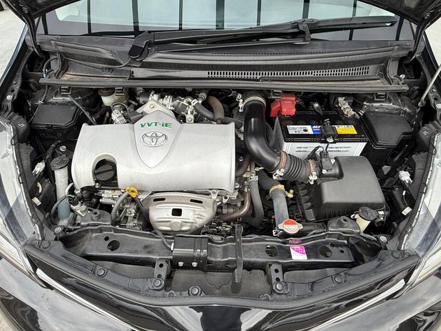 ヴィッツ １．３Ｆ　ＬＥＤエディション　全国対応２年保証　新車ワンオーナー　禁煙車　Ｂｌｕｅｔｏｏｔｈ接続　バックカメラ　ＳＤナビ地デジ　スマートキー２個　ＥＴＣ　点検整備記録簿　ＬＥＤヘッドライト　アイドリングストップ　レーンアシスト（52枚目）