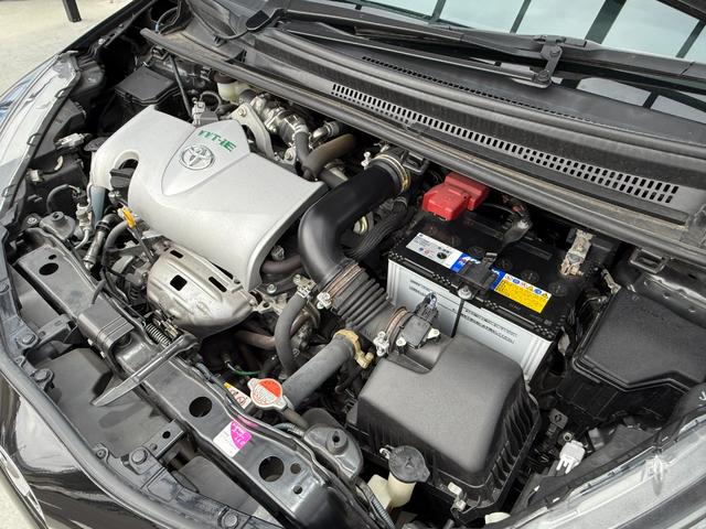 ヴィッツ １．３Ｆ　ＬＥＤエディション　全国対応２年保証　新車ワンオーナー　禁煙車　Ｂｌｕｅｔｏｏｔｈ接続　バックカメラ　ＳＤナビ地デジ　スマートキー２個　ＥＴＣ　点検整備記録簿　ＬＥＤヘッドライト　アイドリングストップ　レーンアシスト（54枚目）