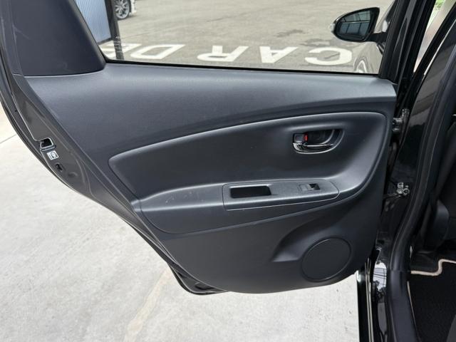 ヴィッツ １．３Ｆ　ＬＥＤエディション　全国対応２年保証　新車ワンオーナー　禁煙車　Ｂｌｕｅｔｏｏｔｈ接続　バックカメラ　ＳＤナビ地デジ　スマートキー２個　ＥＴＣ　点検整備記録簿　ＬＥＤヘッドライト　アイドリングストップ　レーンアシスト（63枚目）