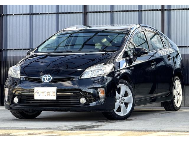 プリウス Ｓツーリングセレクション　全国対応２年ハイブリット保証　８インチナビ　Ｂｌｕｅｔｏｏｔｈ接続　バックカメラ　フルセグ　ユーザー買取車　ＥＴＣ　スマートキー２個　エンジンスターター　後期モデル　ＬＥＤヘッドライト　スタットレス有（11枚目）