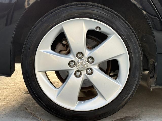 プリウス Ｓツーリングセレクション　全国対応２年ハイブリット保証　８インチナビ　Ｂｌｕｅｔｏｏｔｈ接続　バックカメラ　フルセグ　ユーザー買取車　ＥＴＣ　スマートキー２個　エンジンスターター　後期モデル　ＬＥＤヘッドライト　スタットレス有（26枚目）