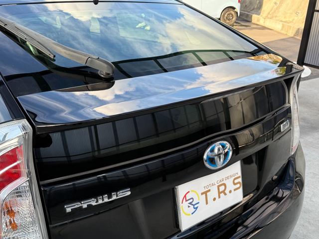 プリウス Ｓツーリングセレクション　全国対応２年ハイブリット保証　８インチナビ　Ｂｌｕｅｔｏｏｔｈ接続　バックカメラ　フルセグ　ユーザー買取車　ＥＴＣ　スマートキー２個　エンジンスターター　後期モデル　ＬＥＤヘッドライト　スタットレス有（33枚目）