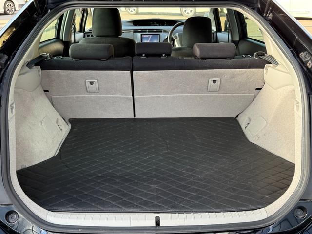 プリウス Ｓツーリングセレクション　全国対応２年ハイブリット保証　８インチナビ　Ｂｌｕｅｔｏｏｔｈ接続　バックカメラ　フルセグ　ユーザー買取車　ＥＴＣ　スマートキー２個　エンジンスターター　後期モデル　ＬＥＤヘッドライト　スタットレス有（35枚目）