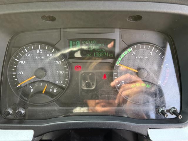 キャンター 積載車　セキサイシャ　キャリアカー　車輌運搬車　キャンターカスタム　ユニックネオ５　ＵＣ－３５（２０２１年式）　ラジコン　Ｂｌｕｅｔｏｏｔｈオーディオ　スマートキー　積載量３１５０キロ　荷台寸法　長さ５７０　幅２０７　メッキバンパー　左右開閉あおり（63枚目）