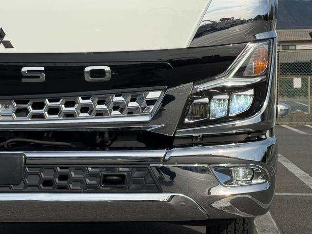 キャンター 積載車　セキサイシャ　キャリアカー　車輌運搬車　キャンターカスタム　ユニックネオ５　ＵＣ－３５（２０２１年式）　ラジコン　Ｂｌｕｅｔｏｏｔｈオーディオ　スマートキー　積載量３１５０キロ　荷台寸法　長さ５７０　幅２０７　メッキバンパー　左右開閉あおり（71枚目）