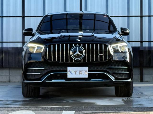 ＧＬＥ ＧＬＥ４００ｄ　４マチック　クーペスポーツ　パノラミックスライディングルーフ　Ｂｕｒｍｅｓｕｔｅサウンド　フルセグＴＶ　３６０°カメラ　シートヒーター＆ベンチレーション　保冷機能付カップホルダー　ＨＵＤ　ブラインドスポット　ＥＴＣ　前後ドラレコ（3枚目）