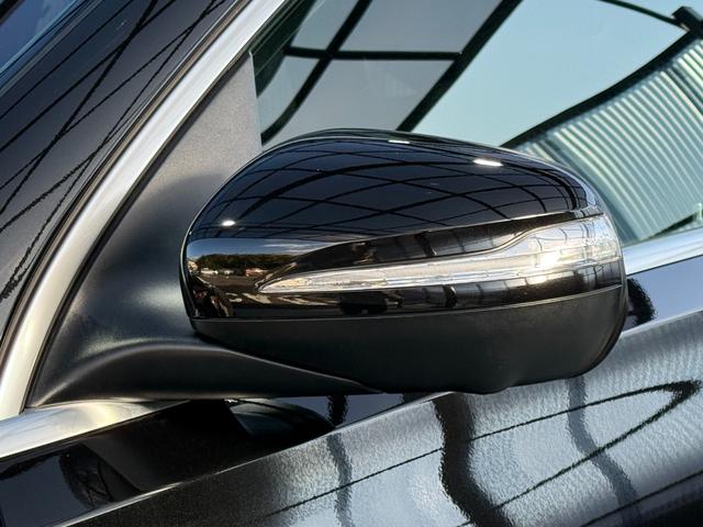 ＧＬＥ ＧＬＥ４００ｄ　４マチック　クーペスポーツ　パノラミックスライディングルーフ　Ｂｕｒｍｅｓｕｔｅサウンド　フルセグＴＶ　３６０°カメラ　シートヒーター＆ベンチレーション　保冷機能付カップホルダー　ＨＵＤ　ブラインドスポット　ＥＴＣ　前後ドラレコ（8枚目）