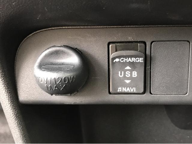 ムーヴキャンバス Ｇメイクアップ　ＳＡＩＩＩ　両側電動スライドドア　ナビ地デジＴＶ　バックカメラ　Ｂｌｕｅｔｏｏｔｈ　スマートキー　プッシュスターター　オートライト　ＬＥＤヘッドライト　衝突軽減ブレーキ　オートマチックハイビーム　アイドリングＳ（13枚目）