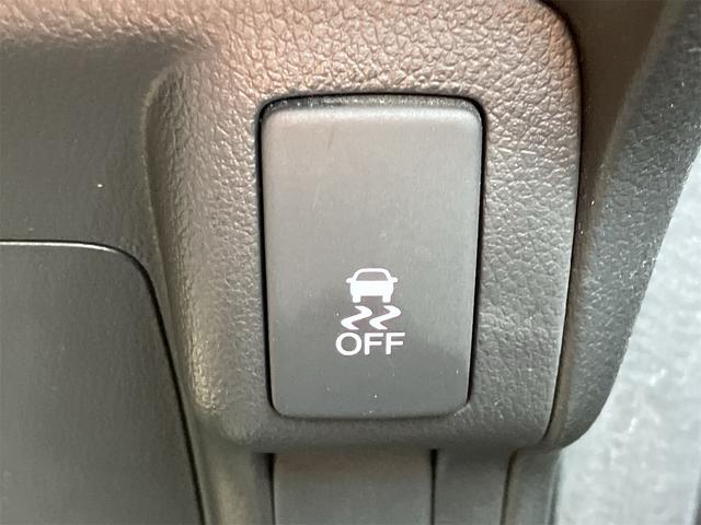 Ｎ－ＢＯＸカスタム Ｇ・Ｌパッケージ　ＨＩＤヘッドライト　純正エアロ　純正１４インチアルミ　片側電動スライドドア　スマートキー　ＥＴＣ　プッシュスターター　電動格納ドアミラー　オートエアコン　ベンチシート（13枚目）