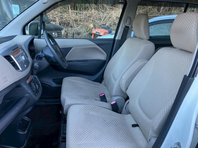 ワゴンＲ ＦＸ　キーレス　ＣＤ　純正アルミ　セキュリティアラーム　プライバシーガラス　オートＡＣ　アイドリングストップ　ヘッドライトレベライザー　電動格納ドアミラー（21枚目）