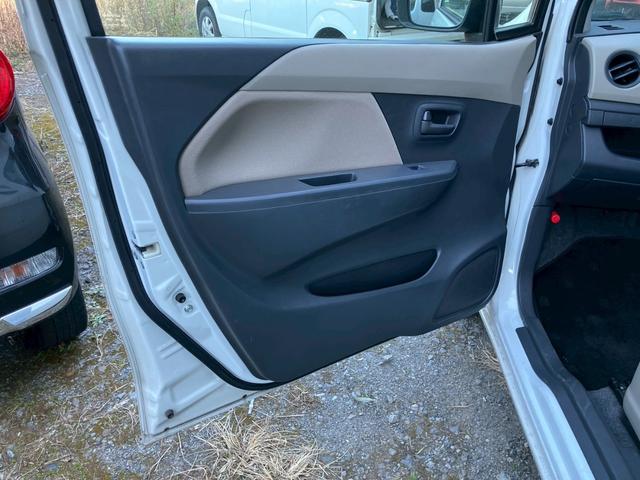 ワゴンＲ ＦＸ　キーレス　ＣＤ　純正アルミ　セキュリティアラーム　プライバシーガラス　オートＡＣ　アイドリングストップ　ヘッドライトレベライザー　電動格納ドアミラー（27枚目）