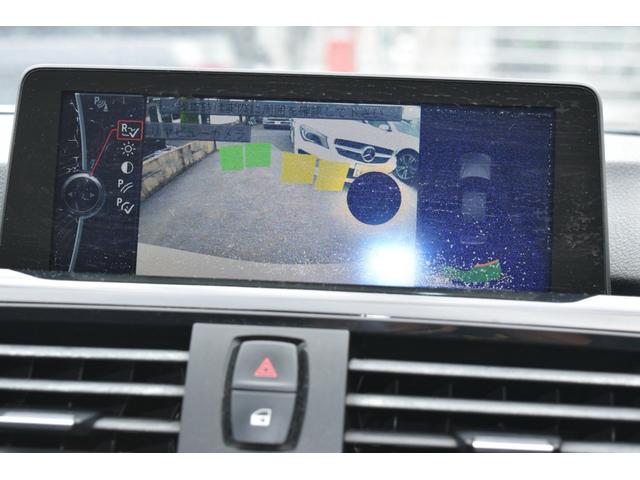 ３シリーズ ３２０ｉ　スポーツ　スマートキー　プッシュスタート　ステアリングスイッチ　サンルーフ　バックカメラ　リアエアコン（24枚目）