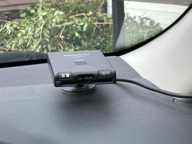 アクア Ｓ　前後ドライブレコーダー　スマートキー　ＥＴＣ　プッシュスターター　電動格納ドアミラー　オートエアコン　車検２年付（3枚目）