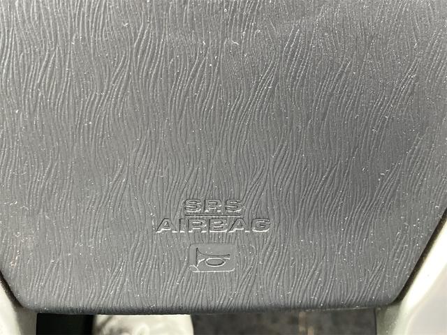 アクア Ｓ　前後ドライブレコーダー　スマートキー　ＥＴＣ　プッシュスターター　電動格納ドアミラー　オートエアコン　車検２年付（13枚目）