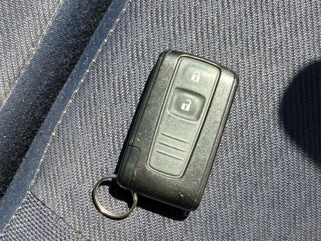 ムーヴ メモリアルエディション　車検令和９年７月　ＣＶＴ車　スマートキー　ＥＴＣ　ベンチシート　電動格納ドアミラー　ＣＤデッキ　ＡＢＳ　運転席助手席エアバック（4枚目）