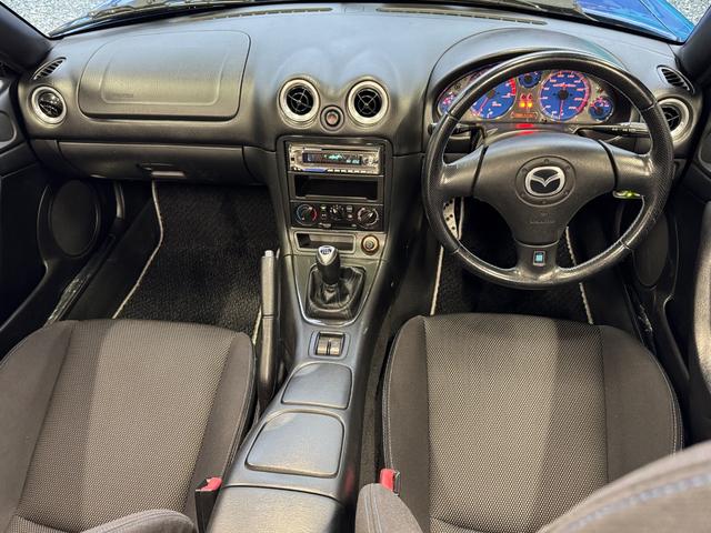ロードスター マツダスピードロードスター　オープンカー　ＭＴ　キーレスエントリー　アルミホイール　衝突安全ボディ　ＡＢＳ　ＣＤ　エアコン　パワーステアリング　パワーウィンドウ（2枚目）