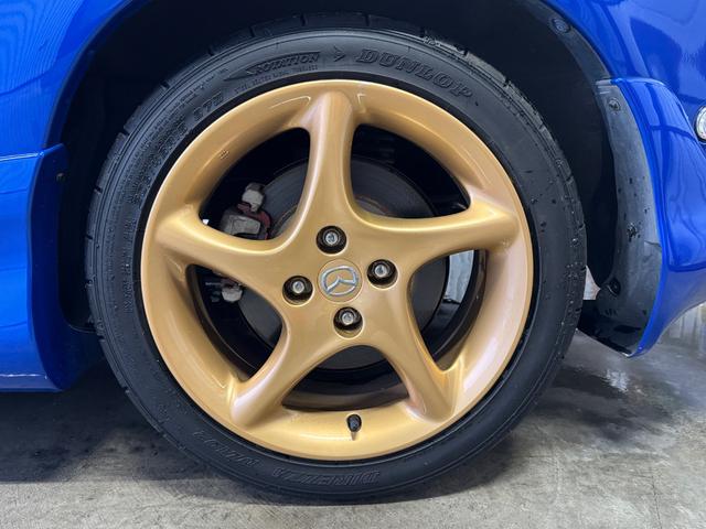 ロードスター マツダスピードロードスター　オープンカー　ＭＴ　キーレスエントリー　アルミホイール　衝突安全ボディ　ＡＢＳ　ＣＤ　エアコン　パワーステアリング　パワーウィンドウ（32枚目）