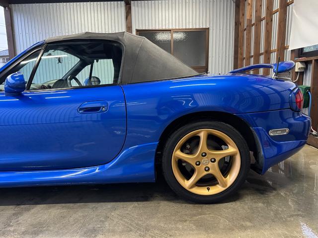 ロードスター マツダスピードロードスター　オープンカー　ＭＴ　キーレスエントリー　アルミホイール　衝突安全ボディ　ＡＢＳ　ＣＤ　エアコン　パワーステアリング　パワーウィンドウ（50枚目）