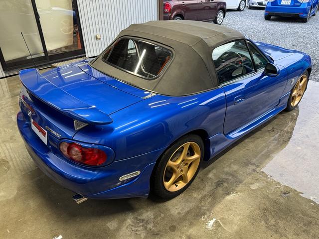 ロードスター マツダスピードロードスター　オープンカー　ＭＴ　キーレスエントリー　アルミホイール　衝突安全ボディ　ＡＢＳ　ＣＤ　エアコン　パワーステアリング　パワーウィンドウ（56枚目）