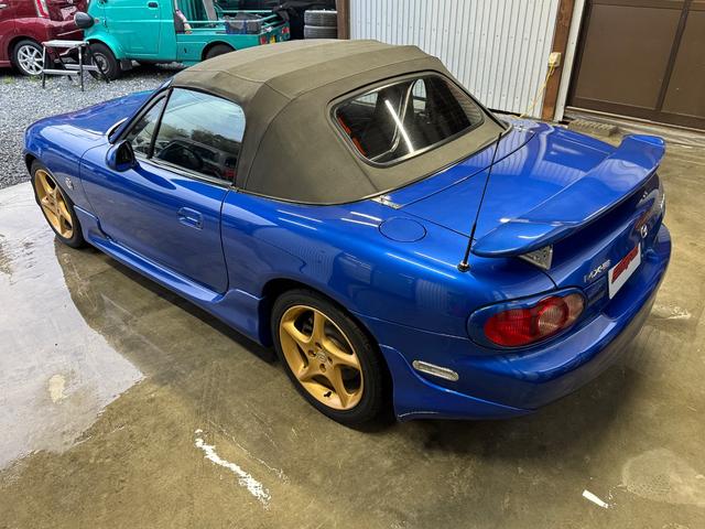 ロードスター マツダスピードロードスター　オープンカー　ＭＴ　キーレスエントリー　アルミホイール　衝突安全ボディ　ＡＢＳ　ＣＤ　エアコン　パワーステアリング　パワーウィンドウ（59枚目）