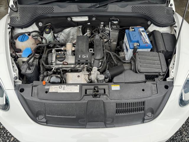 ザ・ビートル デザイン　社外ナビ　フルセグテレビ　バックカメラ　１６インチアルミ　バックカメラ　ナビ　ＴＶ　ＣＶＴ　キーレスエントリー　アルミホイール　エアコン　パワーステアリング　パワーウィンドウ（18枚目）