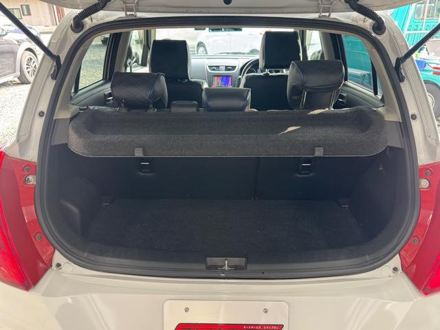 スイフト ＲＳ　５速マニュアル　ナビ　ＴＶ　前後ドライブレコーダー　社外１７インチアルミホイール　シートカバー　ＥＴＣ（23枚目）