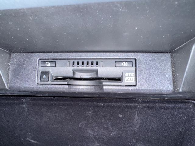 ＮＸ ＮＸ３００ｈ　バージョンＬ　サンルーフ／本革シート／ナビ／ＴＶ／バックモニター／ＢＳＭ／パワーゲート／全方位カメラ／ハンドルヒーター／フロント、リア電動シート／Ｂｌｕｅｔｏｏｔｈ／シートエアコン／シートヒーター／（19枚目）