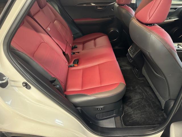 ＮＸ ＮＸ３００ｈ　バージョンＬ　サンルーフ／本革シート／ナビ／ＴＶ／バックモニター／ＢＳＭ／パワーゲート／全方位カメラ／ハンドルヒーター／フロント、リア電動シート／Ｂｌｕｅｔｏｏｔｈ／シートエアコン／シートヒーター／（23枚目）