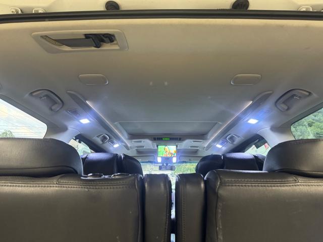 アルファード ３５０Ｓ　Ｃパッケージ　後期仕様／サンルーフ／ナビ／ＴＶ／バックカメラ／社外アルミホイール／車高調／社外マフラー／後席モニター／パワーバックドア／両側パワースライドドア／ＥＴＣ／（25枚目）