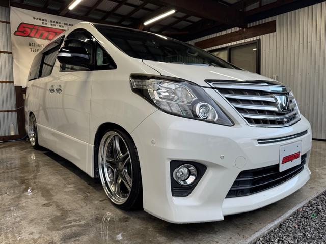 アルファード ３５０Ｓ　Ｃパッケージ　後期仕様／サンルーフ／ナビ／ＴＶ／バックカメラ／社外アルミホイール／車高調／社外マフラー／後席モニター／パワーバックドア／両側パワースライドドア／ＥＴＣ／（42枚目）
