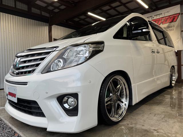アルファード ３５０Ｓ　Ｃパッケージ　後期仕様／サンルーフ／ナビ／ＴＶ／バックカメラ／社外アルミホイール／車高調／社外マフラー／後席モニター／パワーバックドア／両側パワースライドドア／ＥＴＣ／（43枚目）