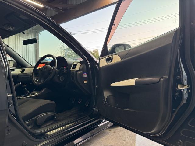 インプレッサ １．５ｉ－Ｓ　リミテッド　社外１７インチアルミＡＷ／社外マフラー／ＳＤナビ／ＴＶ／バックカメラ／ＥＴＣ／車高調／キーレス（37枚目）