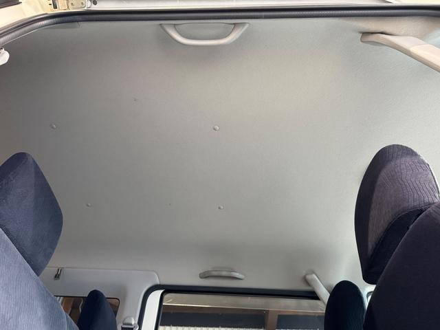 バモス Ｌターボローダウン　４ＷＤターボ／キーレス／リアスポイラー付き／ＣＤオーディオ／パールホワイト／後期型（18枚目）