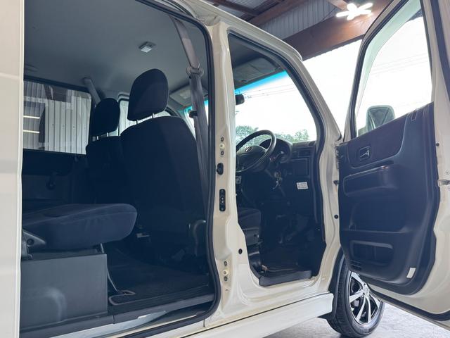 バモス Ｌターボローダウン　４ＷＤターボ／キーレス／リアスポイラー付き／ＣＤオーディオ／パールホワイト／後期型（33枚目）