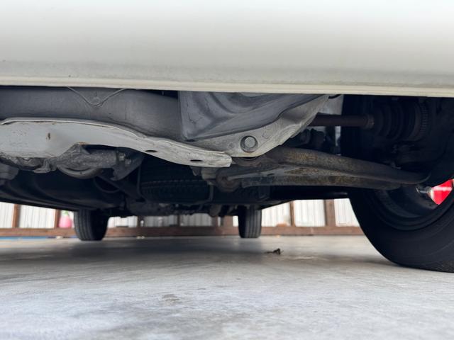 バモス Ｌターボローダウン　４ＷＤターボ／キーレス／リアスポイラー付き／ＣＤオーディオ／パールホワイト／後期型（48枚目）