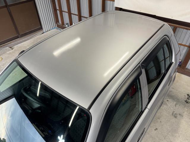 ロゴ Ｇ　５速マニュアル／（6枚目）