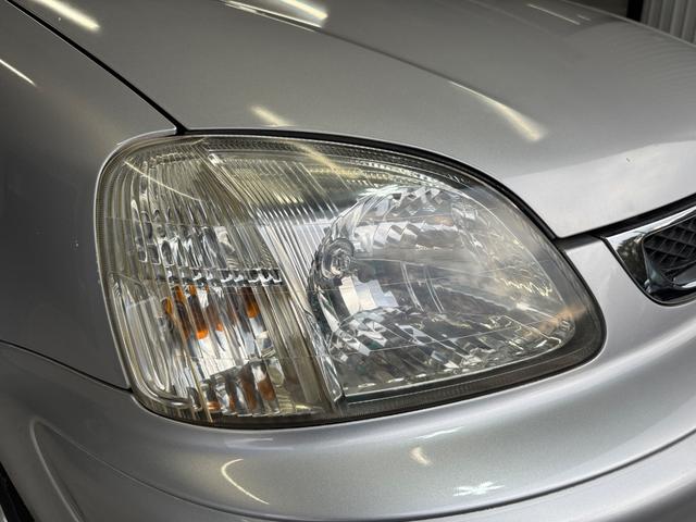 ロゴ Ｇ　５速マニュアル／（8枚目）