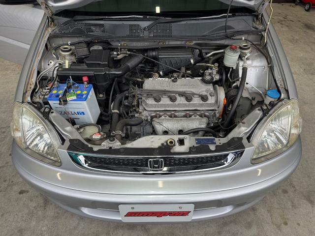 ロゴ Ｇ　５速マニュアル／（40枚目）