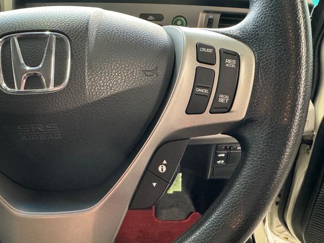 フリードハイブリッド ジャストセレクション　ＳＤナビ／ＴＶ／ＤＶＤ再生／Ｂｌｕｅｔｏｏｔｈオーディオ／バックカメラ／無限グリル／マット／スマートキー／（27枚目）