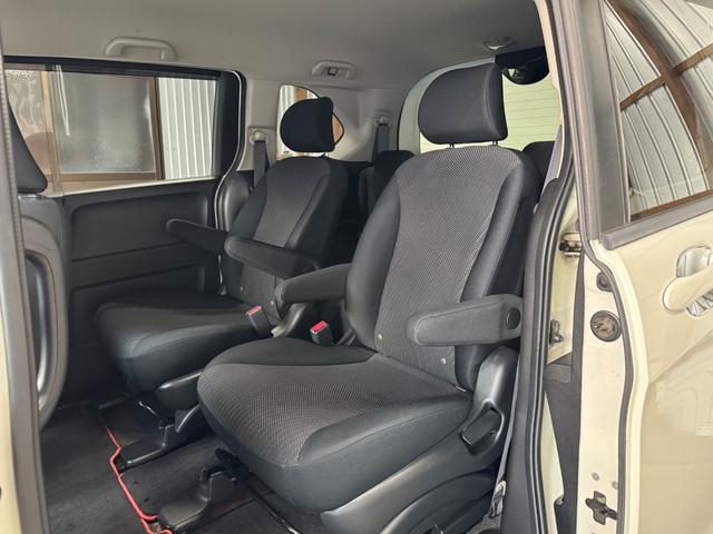 フリードハイブリッド ジャストセレクション　ＳＤナビ／ＴＶ／ＤＶＤ再生／Ｂｌｕｅｔｏｏｔｈオーディオ／バックカメラ／無限グリル／マット／スマートキー／（37枚目）