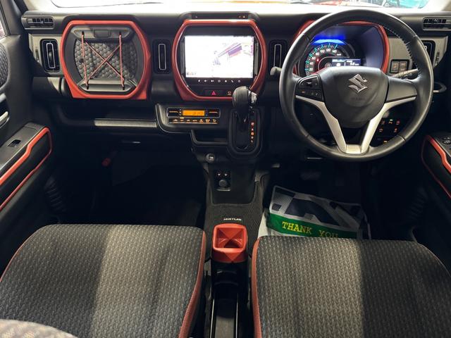 ハスラー ハイブリッドＸ　純正９インチナビ／ＴＶ／全方位モニター／バックカメラ／ＥＴＣ／スマートキー／レーンキーピングアシスト／前席シートヒーター／オートライト／デュアルカメラブレーキサポート／（9枚目）