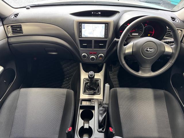 インプレッサ １．５ｉ－Ｌ　４ＷＤ／５速ＭＴ／ＥＴＣ／スマートキー／ＰＵＳＨスタート／ＨＤＤナビ／ＴＶ／純正アルミＡＷ／（9枚目）