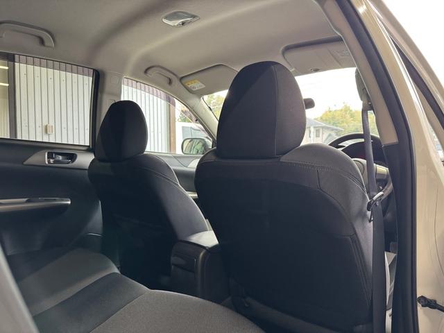 インプレッサ １．５ｉ－Ｌ　４ＷＤ／５速ＭＴ／ＥＴＣ／スマートキー／ＰＵＳＨスタート／ＨＤＤナビ／ＴＶ／純正アルミＡＷ／（18枚目）